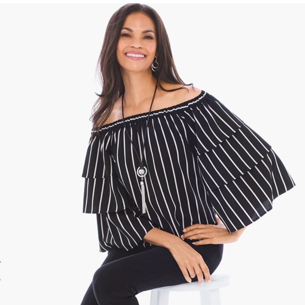 🆕NWT!!! Chico's off the shoulder top. 😍😍